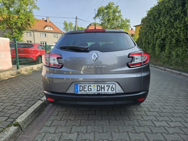 Renault Megane Klimatronic / Tempomat / Czujniki parkowania III (2008-2016)