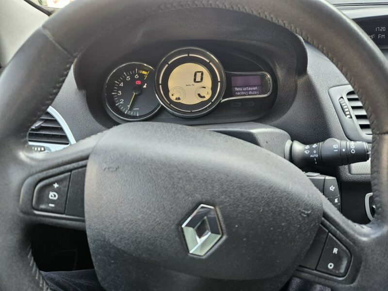 Renault Megane Klimatronic / Tempomat / Czujniki parkowania III (2008-2016)
