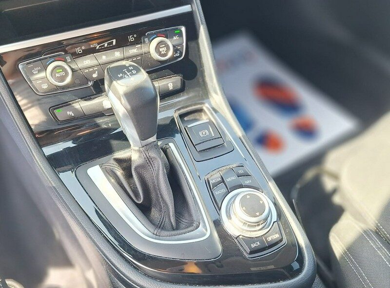 BMW 218 gran tourer xsenon automat F22