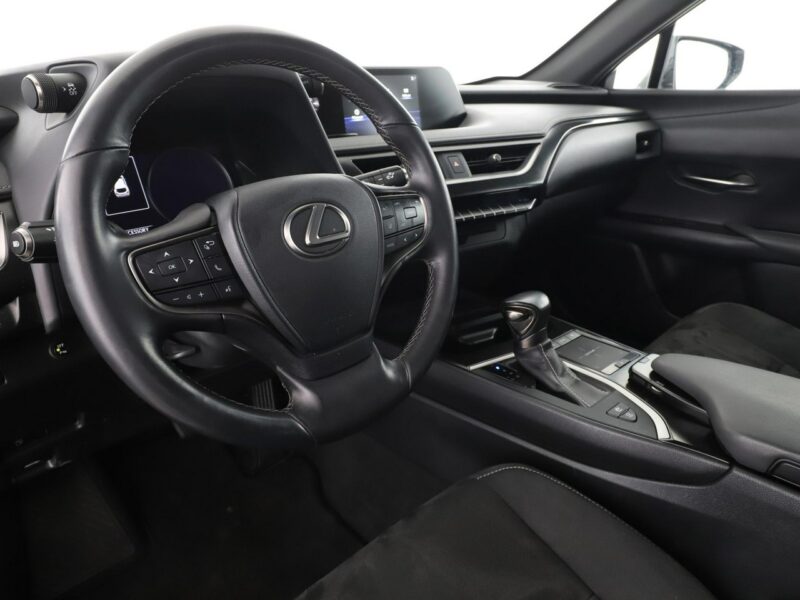 Lexus UX GRATIS! Pakiet Serwisowy o wartości 500 zł!