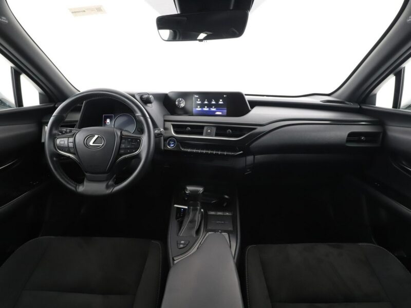 Lexus UX GRATIS! Pakiet Serwisowy o wartości 500 zł!