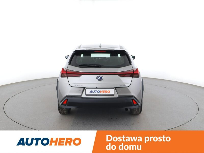 Lexus UX GRATIS! Pakiet Serwisowy o wartości 500 zł!