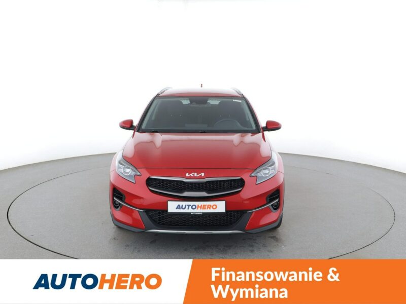 Kia XCeed klima auto kamera i czujniki parkowania LED multifunkcja