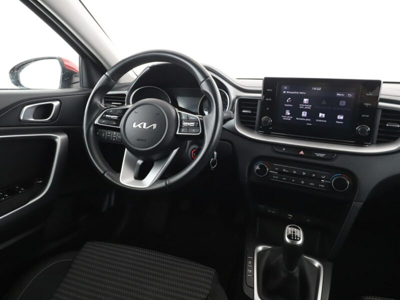 Kia XCeed klima auto kamera i czujniki parkowania LED multifunkcja