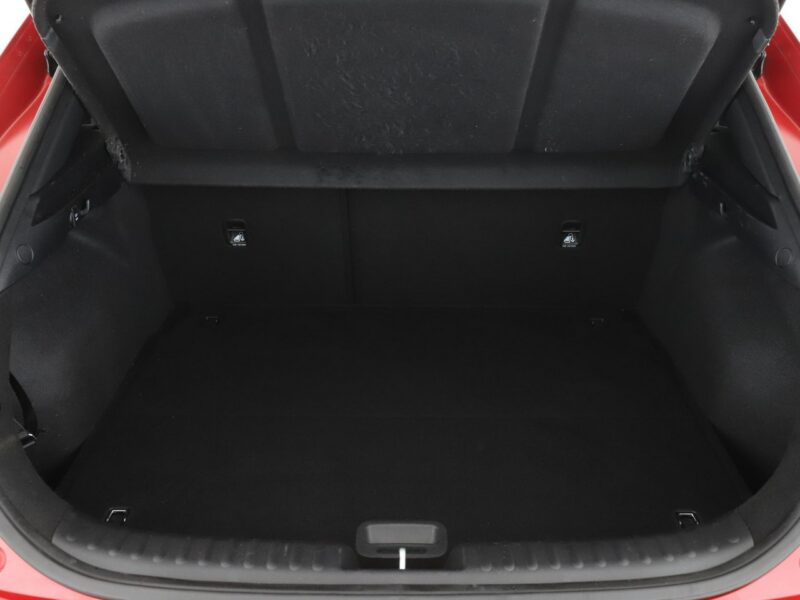 Kia XCeed klima auto kamera i czujniki parkowania LED multifunkcja