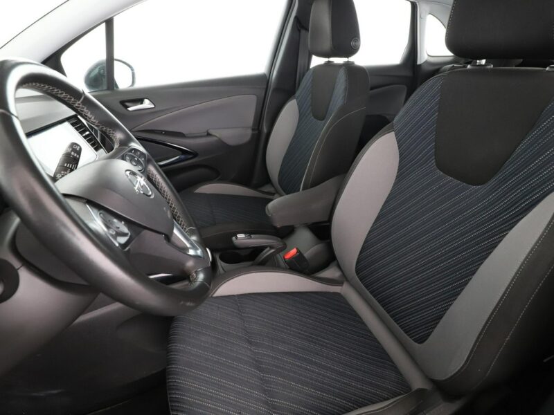 Opel Crossland X navi PDC-kamera klima-auto tempomat