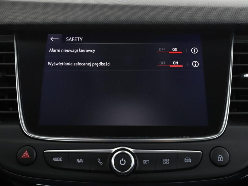 Opel Crossland X navi PDC-kamera klima-auto tempomat