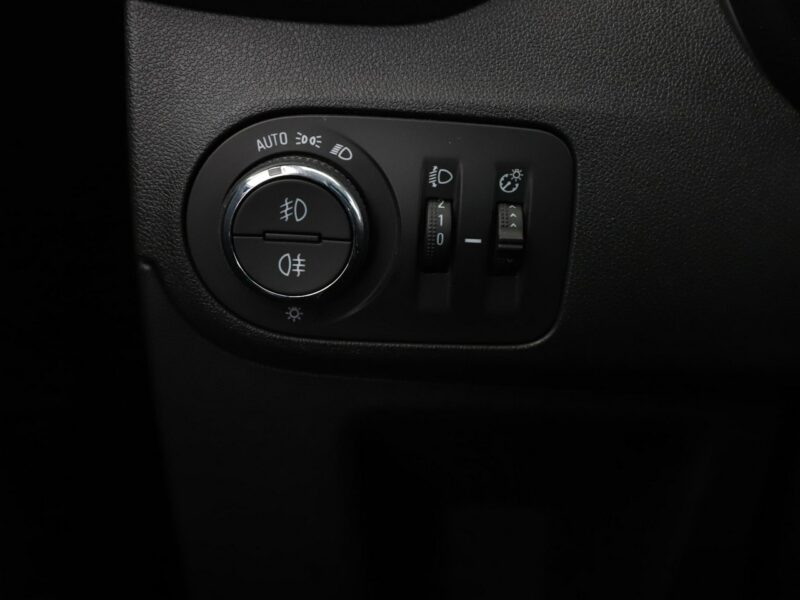 Opel Crossland X navi PDC-kamera klima-auto tempomat