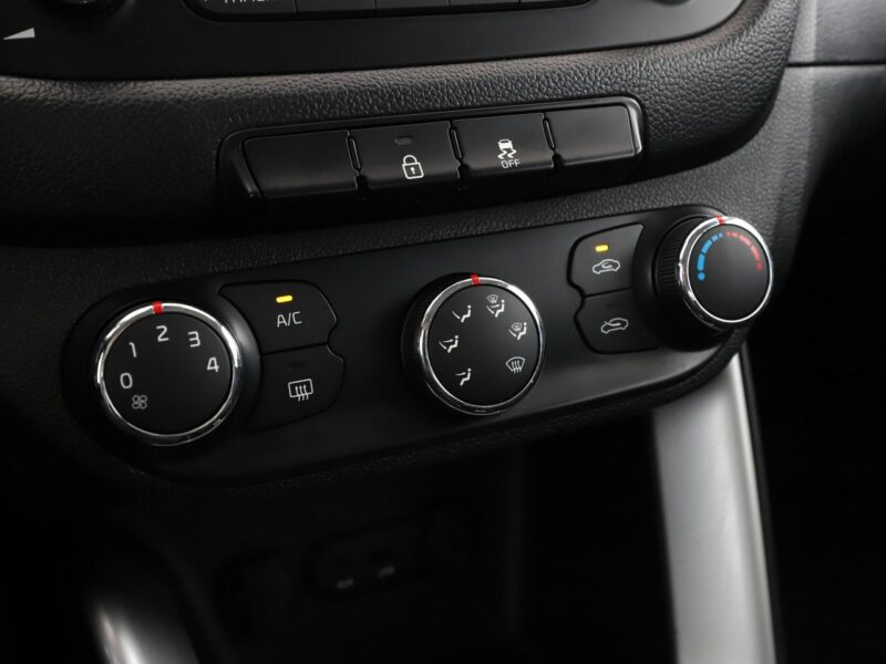 Kia Cee'd 1.4 Benzyna Style Klimatyzacja Tempomat Elektryka Czujniki Parkowania II (2012-)