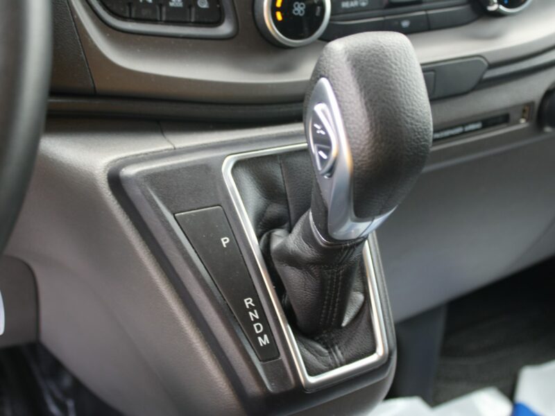 Ford Transit Custom 150HP L2 AUTOMAT Kamera Trend F-vat Gwarancja