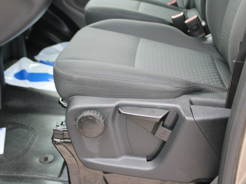 Ford Transit Custom 150HP L2 AUTOMAT Kamera Trend F-vat Gwarancja