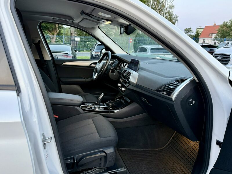 BMW X3 4x4,190KM,Bogata wersja G01 (2017-)