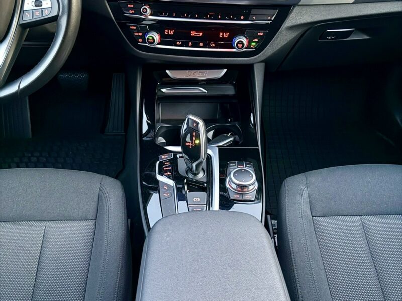 BMW X3 4x4,190KM,Bogata wersja G01 (2017-)