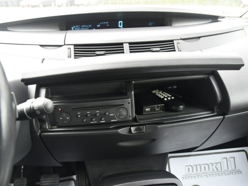 Renault Espace 2,0DCI DUDKI11 Klimatr 2str. DVD.Tempomat.Hak.Parktronic.7 Foteli IV (2003-2014)