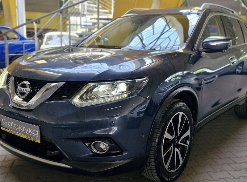 Nissan X-Trail 1 REJ 2017 !! ZOBACZ OPIS !! W podanej cenie roczna gwarancja III (2014-2021)