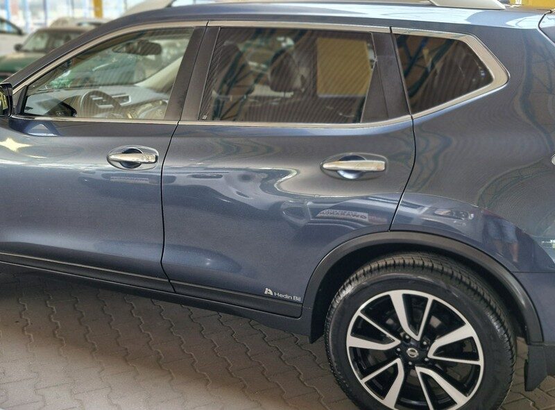 Nissan X-Trail 1 REJ 2017 !! ZOBACZ OPIS !! W podanej cenie roczna gwarancja III (2014-2021)