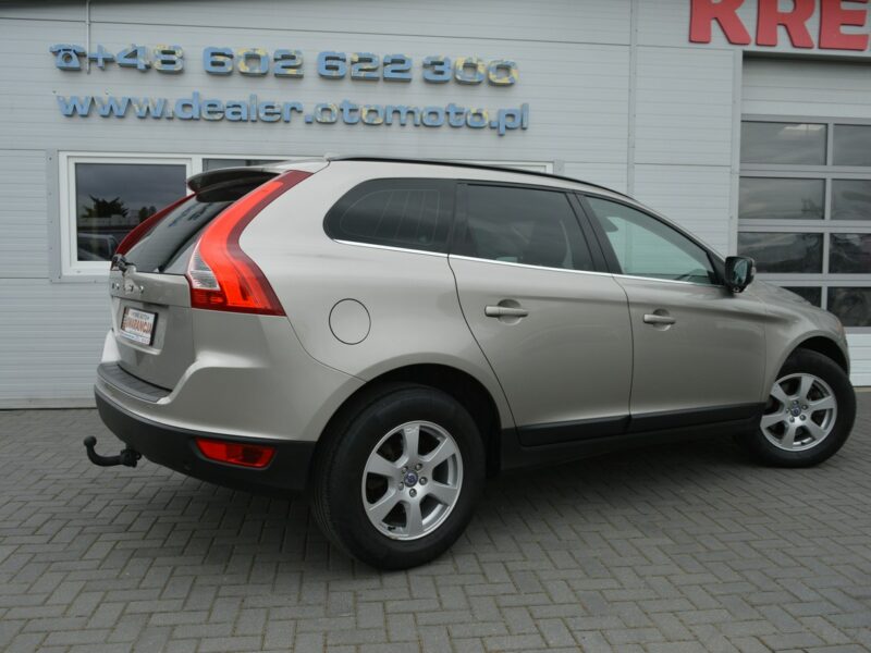 Volvo XC 60 2.0 D3 Automat 100% bezwypadkowy Skóra Navi Radar Bluetooth 175 tys.km I (2008-2017)
