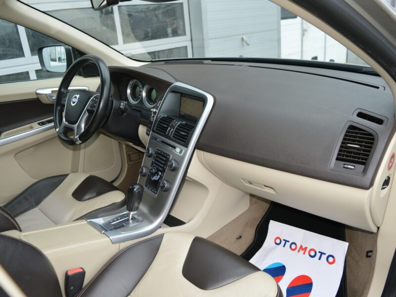 Volvo XC 60 2.0 D3 Automat 100% bezwypadkowy Skóra Navi Radar Bluetooth 175 tys.km I (2008-2017)
