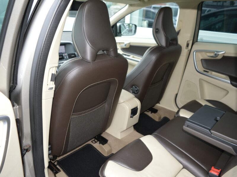 Volvo XC 60 2.0 D3 Automat 100% bezwypadkowy Skóra Navi Radar Bluetooth 175 tys.km I (2008-2017)