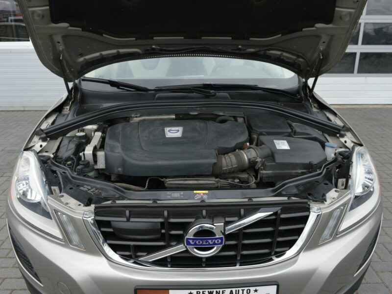 Volvo XC 60 2.0 D3 Automat 100% bezwypadkowy Skóra Navi Radar Bluetooth 175 tys.km I (2008-2017)