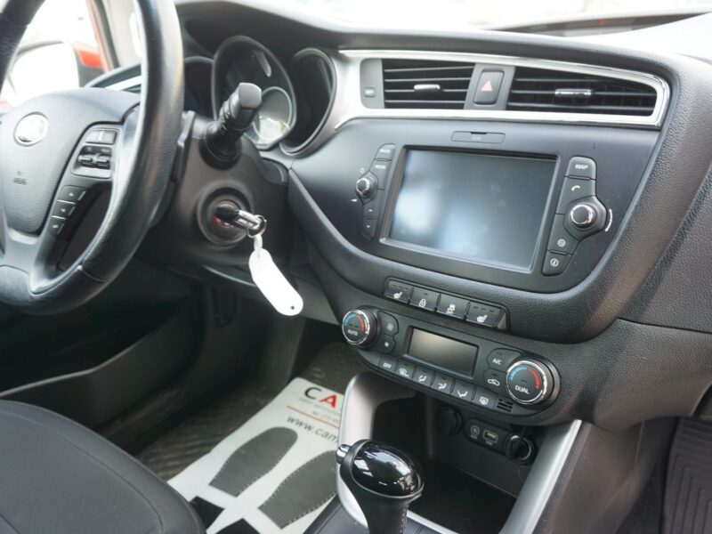 Kia Cee'd polski salon, niski przebieg III (2018-)