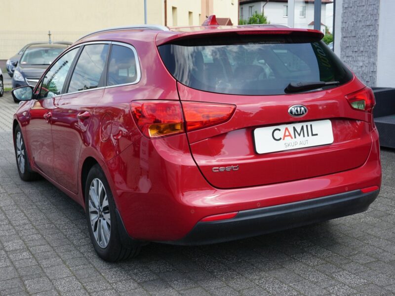 Kia Cee'd polski salon, niski przebieg III (2018-)