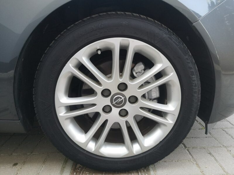 Opel Insignia 1,6 Turbo 180KM Klimatr Tempomat Salon Polska GAZ Alu 18" Gwarancja A (2008-2017)