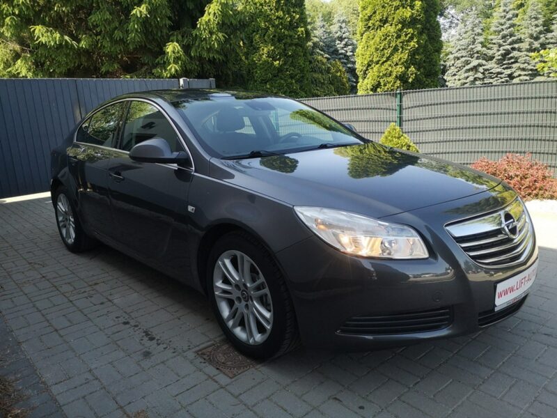 Opel Insignia 1,6 Turbo 180KM Klimatr Tempomat Salon Polska GAZ Alu 18" Gwarancja A (2008-2017)