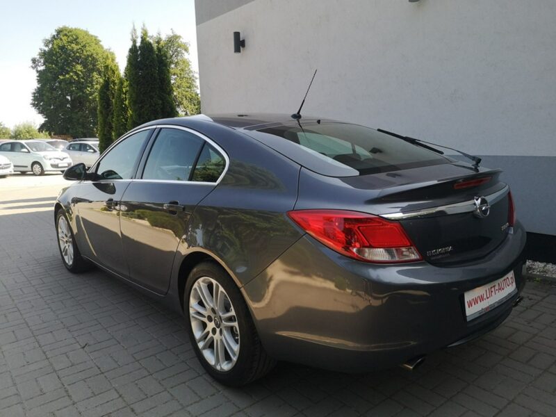 Opel Insignia 1,6 Turbo 180KM Klimatr Tempomat Salon Polska GAZ Alu 18" Gwarancja A (2008-2017)