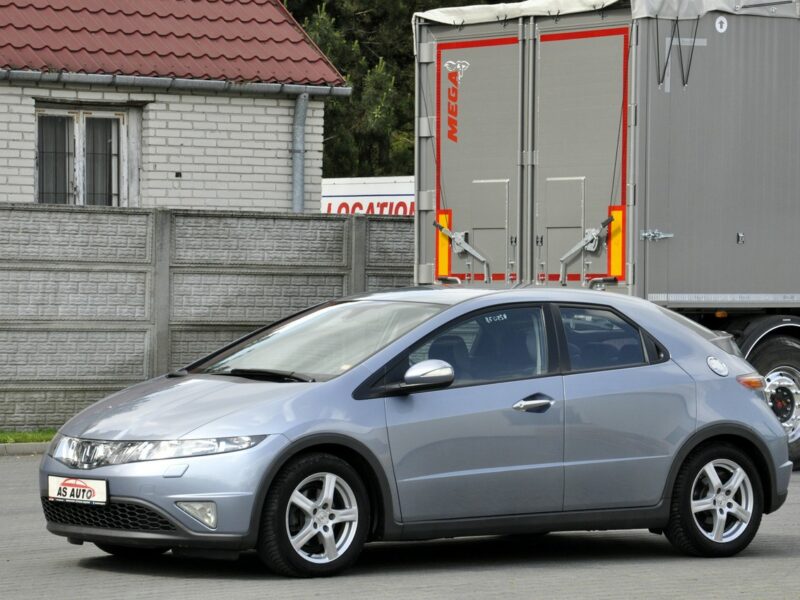 Honda Civic 1,8i-Vtec 140KM SPORT/Serwisowany/Parktronic/Alufelgi/USB/ VIII (2006-2011)