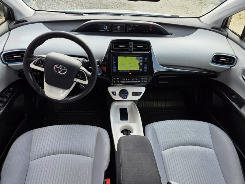 Toyota Prius 1.8 HSD 136KM Ledy Kamera Ast. Pasa Distronic Super Stan Serwis! V (2015-)