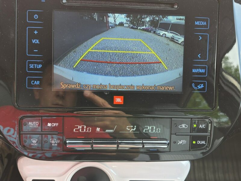 Toyota Prius 1.8 HSD 136KM Ledy Kamera Ast. Pasa Distronic Super Stan Serwis! V (2015-)