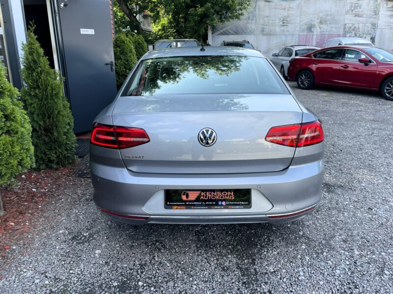 Volkswagen Passat LED, Klima, Navi, Temp, Asystenci, Kamera, Grzane Fotele, Martwe Pole B8 (2014-2023)