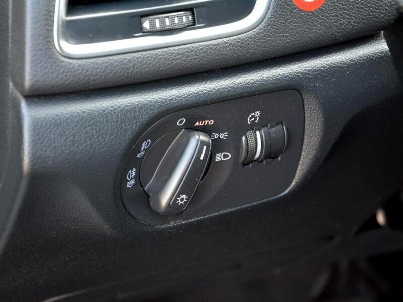 Audi Q3 Quattro Bixenon Led Skóry Navi Alcantara Keyles 2XParkt ASO I (2011-2018)