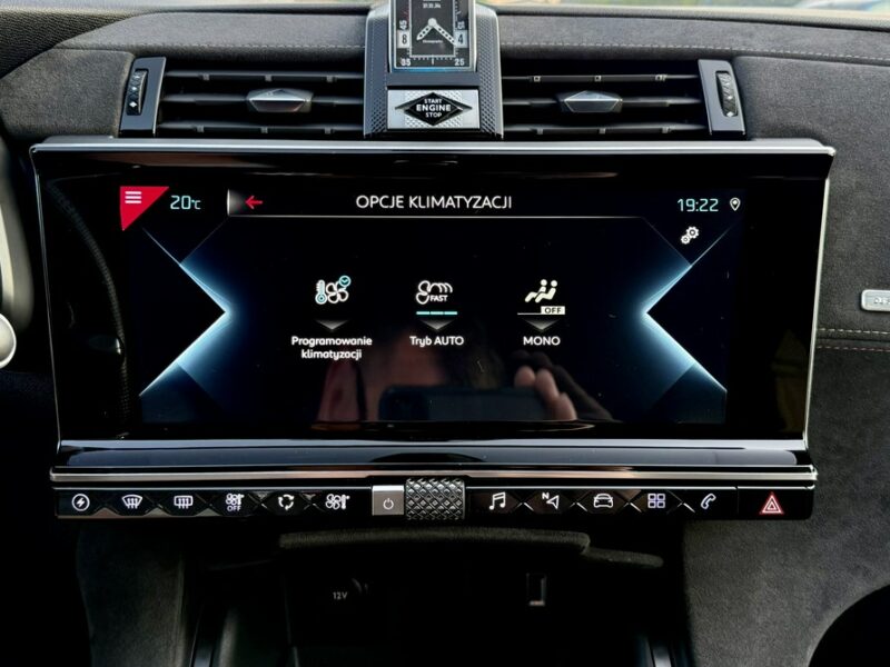 DS Automobiles DS 7 Crossback Performance,225KM,Full wersja