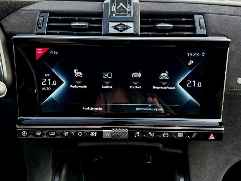 DS Automobiles DS 7 Crossback Performance,225KM,Full wersja