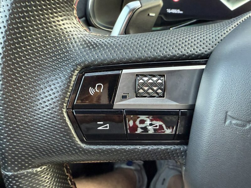 DS Automobiles DS 7 Crossback Performance,225KM,Full wersja