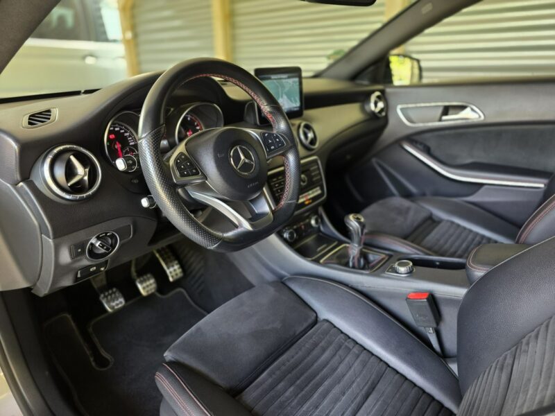 Mercedes CLA 200 Shooting Brake AMG Line I (2013-2019)