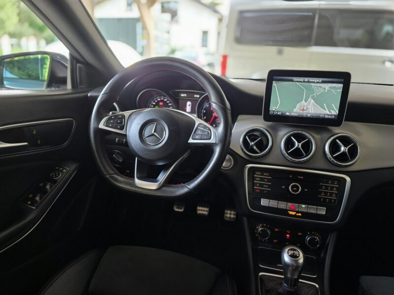 Mercedes CLA 200 Shooting Brake AMG Line I (2013-2019)