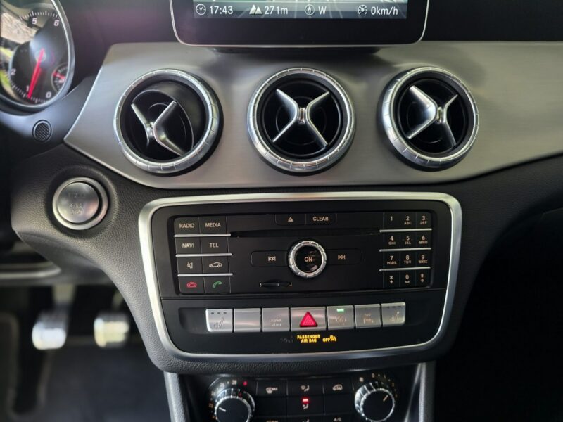 Mercedes CLA 200 Shooting Brake AMG Line I (2013-2019)