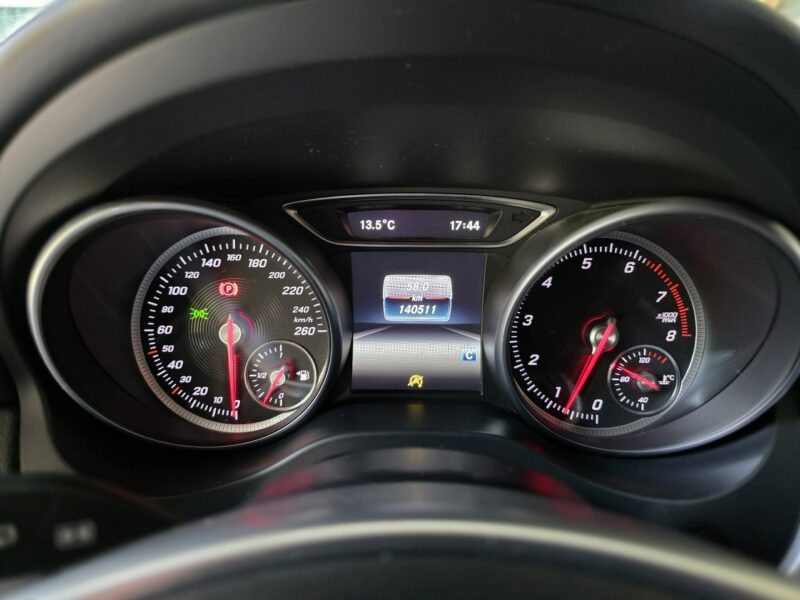 Mercedes CLA 200 Shooting Brake AMG Line I (2013-2019)