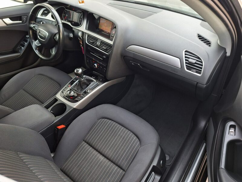 Audi A4 * 2.0CR TDi* 177KM* Bardzo Ładna* Common rail* NAWIGACJA B8 (2007-2015)