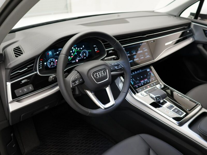 Audi Q7 45TDI Sline Quattro Pneumatyka Kamera LED III (2015-)