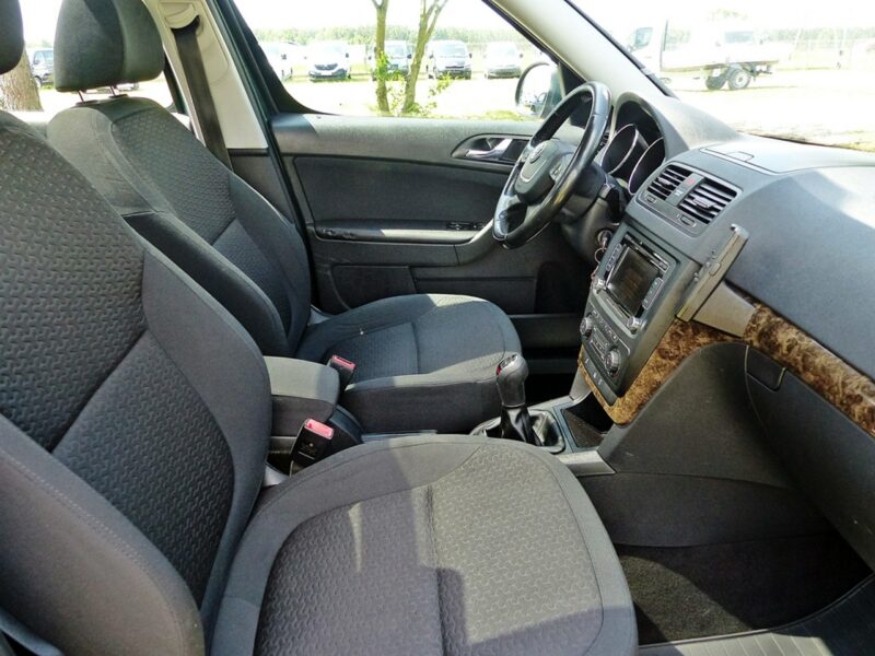 Škoda Yeti 2.0 TDI*4x4*EXPERIENCE*Climatronic*Alu*Xenon*Panorama*Elektr*TopStan!! I (2009-)