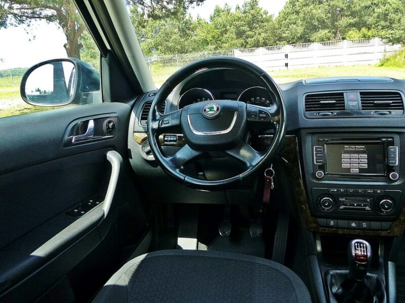 Škoda Yeti 2.0 TDI*4x4*EXPERIENCE*Climatronic*Alu*Xenon*Panorama*Elektr*TopStan!! I (2009-)