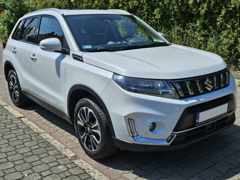Suzuki Vitara Napęd 4x4 / 1 właściciel / Krajowy / Serwis ASO / Bezwypadkowy III (2019-)