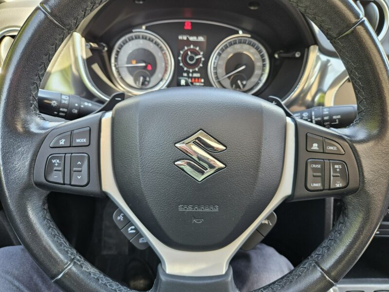 Suzuki Vitara Napęd 4x4 / 1 właściciel / Krajowy / Serwis ASO / Bezwypadkowy III (2019-)