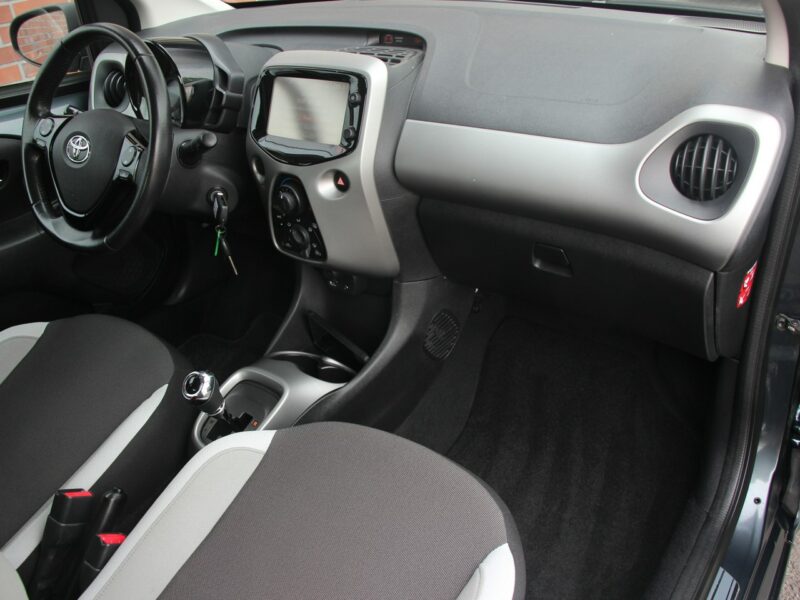Toyota Aygo Automat*Klima*Kamera*Panel Dotyk*Esp*Led*Bluet*Alu15*Komp*GwarVGS II (2014-)