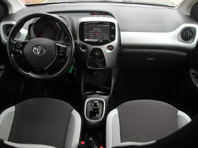 Toyota Aygo Automat*Klima*Kamera*Panel Dotyk*Esp*Led*Bluet*Alu15*Komp*GwarVGS II (2014-)