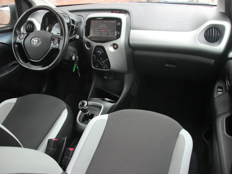 Toyota Aygo Automat*Klima*Kamera*Panel Dotyk*Esp*Led*Bluet*Alu15*Komp*GwarVGS II (2014-)